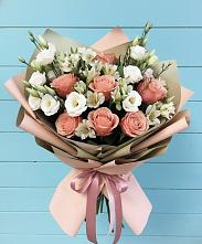 Букет олимп в Иглино Букет цветов из:  Розы, Альстромерии и Лизиантусы в Иглино
