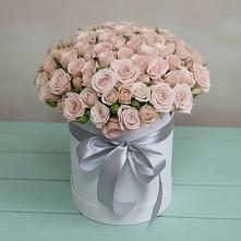 Композиция утонченная красота в Иглино Цветочная композиция из Розы в шляпной коробке в Иглино