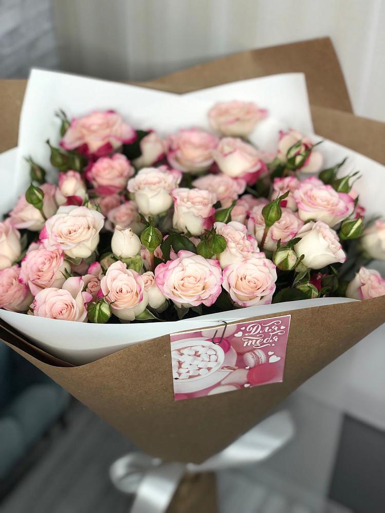 Букет теплый ветер в Иглино Букет цветов из: Розы в Иглино