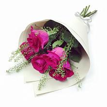 Букет ярко-розовый в Иглино Букет цветов из:  Розы в Иглино