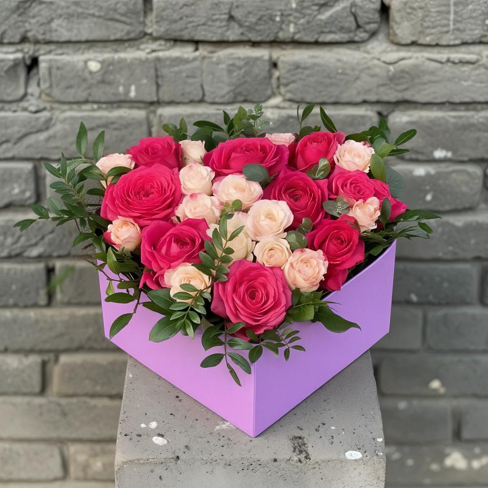 Композиция моя любовь в Иглино Цветочная композиция из Розы в коробке в Иглино