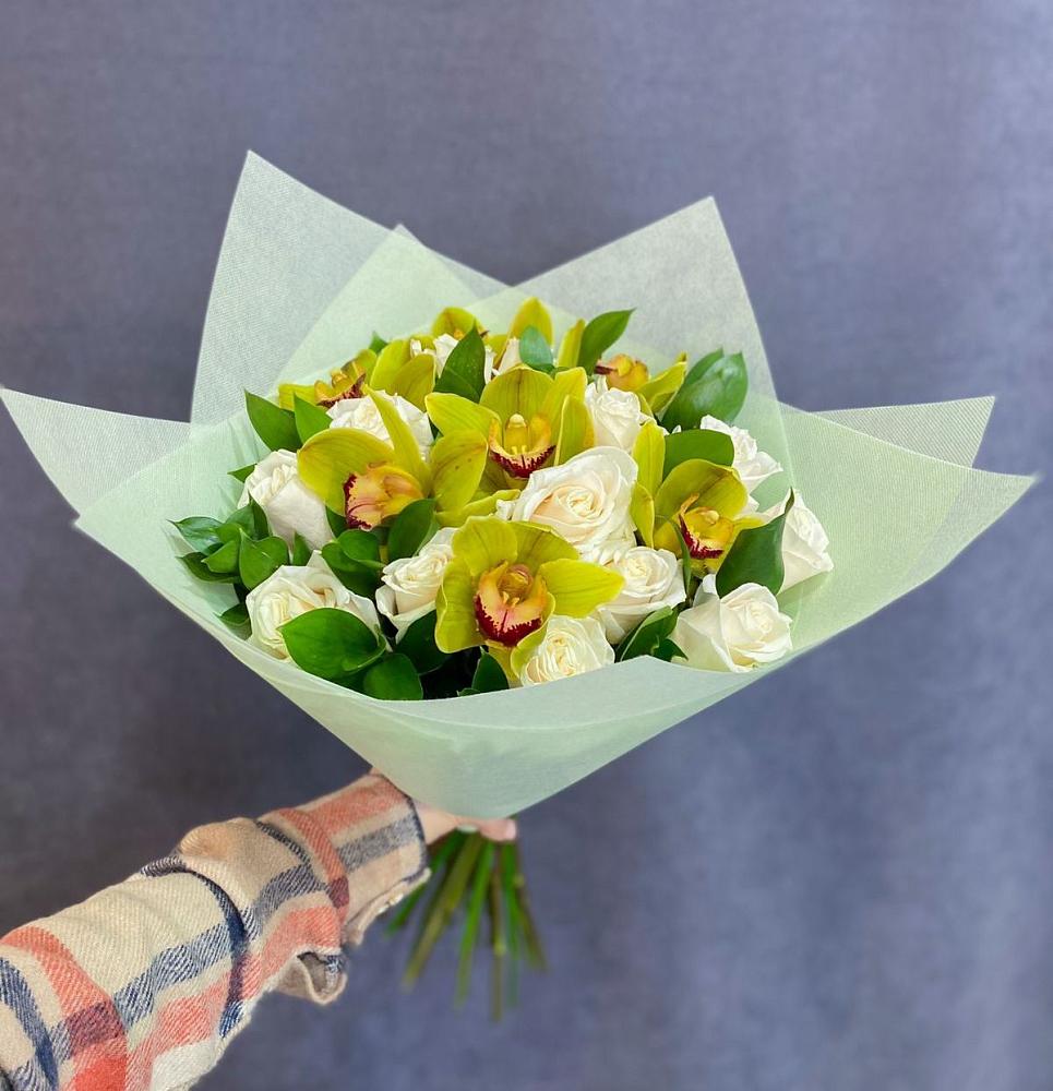 Букет лимончелло в Иглино Букет цветов из: Орхидеи и Розы в Иглино