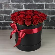 Композиция исключительность в Иглино Цветочная композиция из Розы в шляпной коробке в Иглино