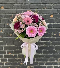 Букет яркие краски в Иглино Букет цветов из:  Герберы и Хризантемы в Иглино